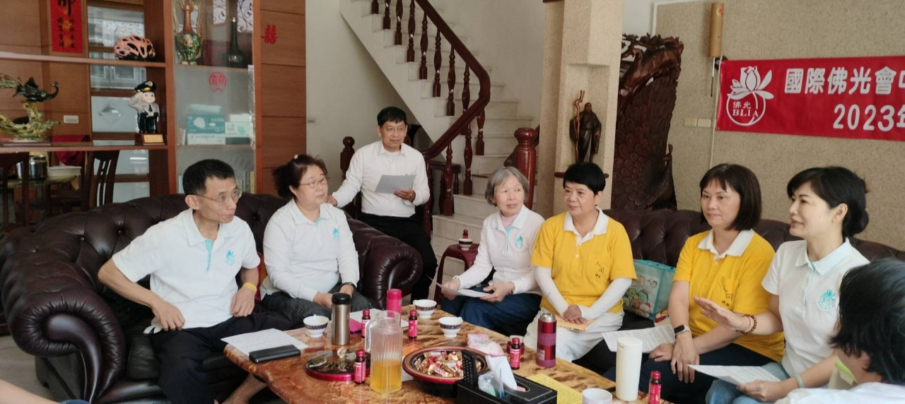 541E98DE-0279-4B61-8657-C1A253713C3C