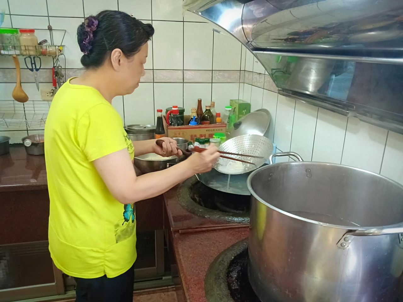 7C5BB6AB-0470-44E1-A7C6-EA076E4D50E3