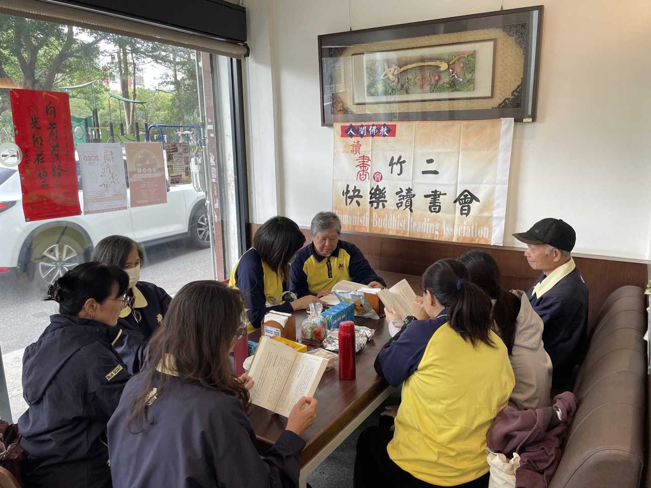 4ACB92A5-5887-4E4D-8B37-95D682DF04E8