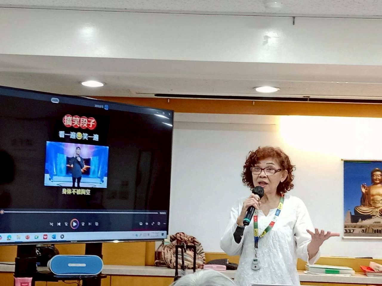 LINE_ALBUM_1141021_251111_1