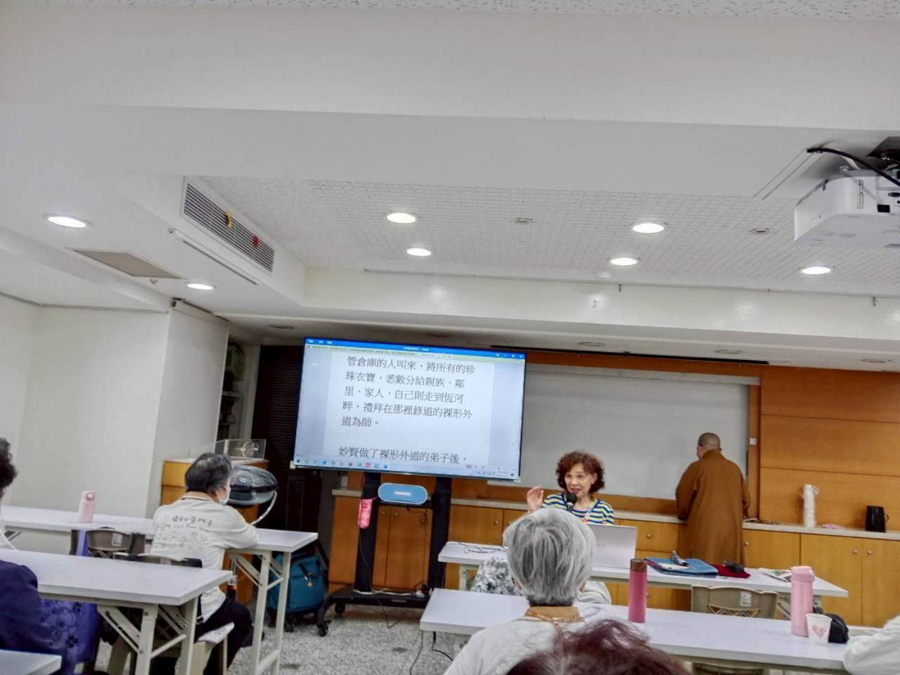 LINE_ALBUM_1141104_251111_1